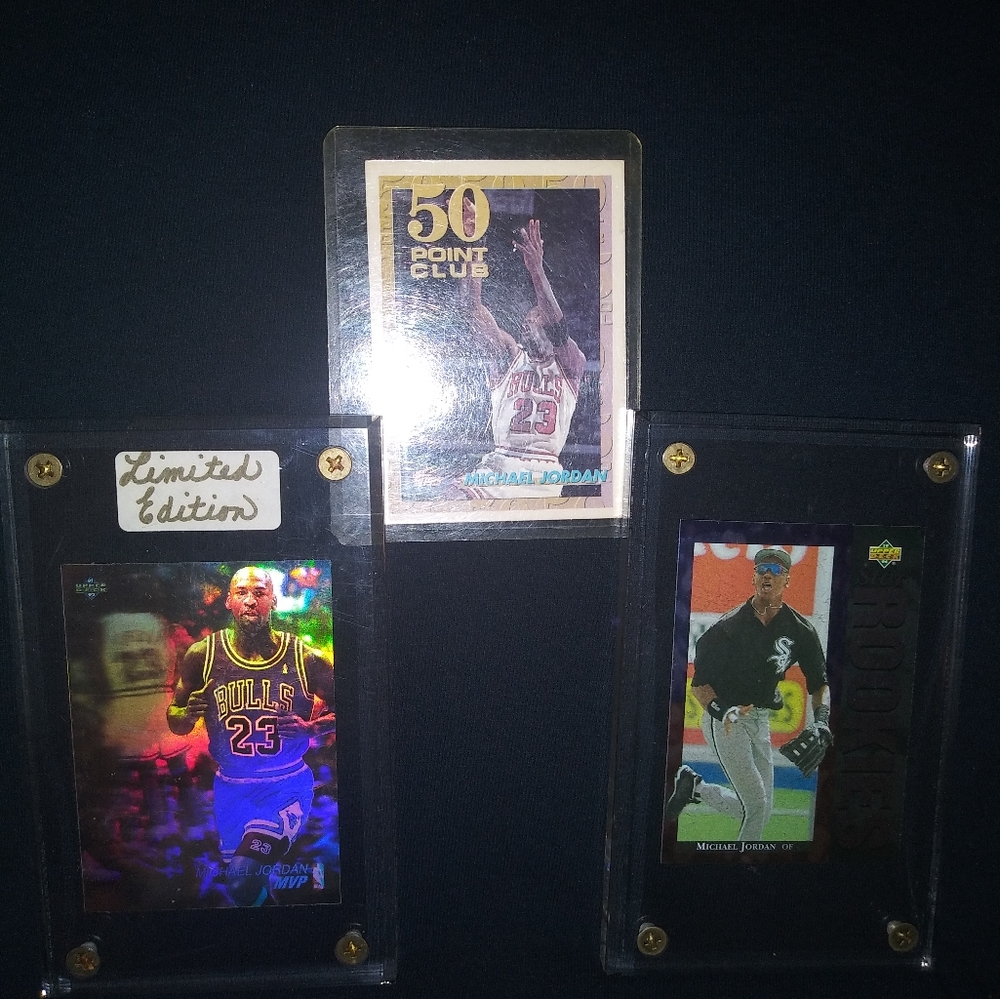 3 Michael Jordan Cards